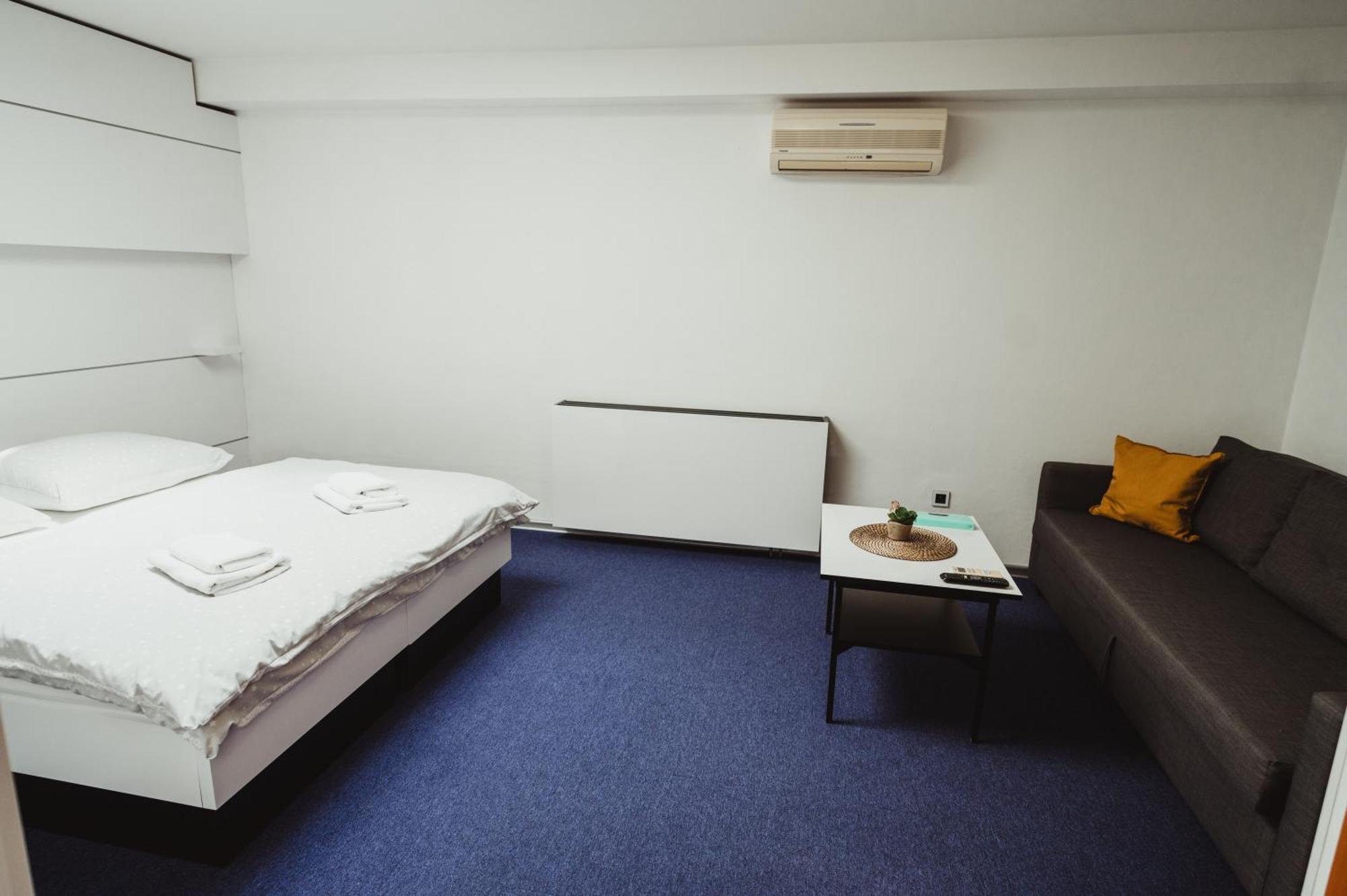 Hotel U Racka Ostrožská Nová Ves Dış mekan fotoğraf