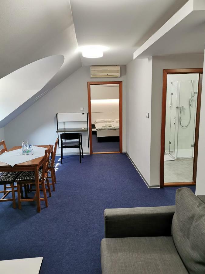 Hotel U Racka Ostrožská Nová Ves Dış mekan fotoğraf